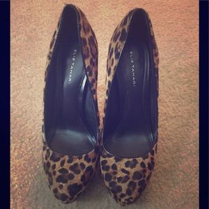 Elie Tahari leopard print fur high heels